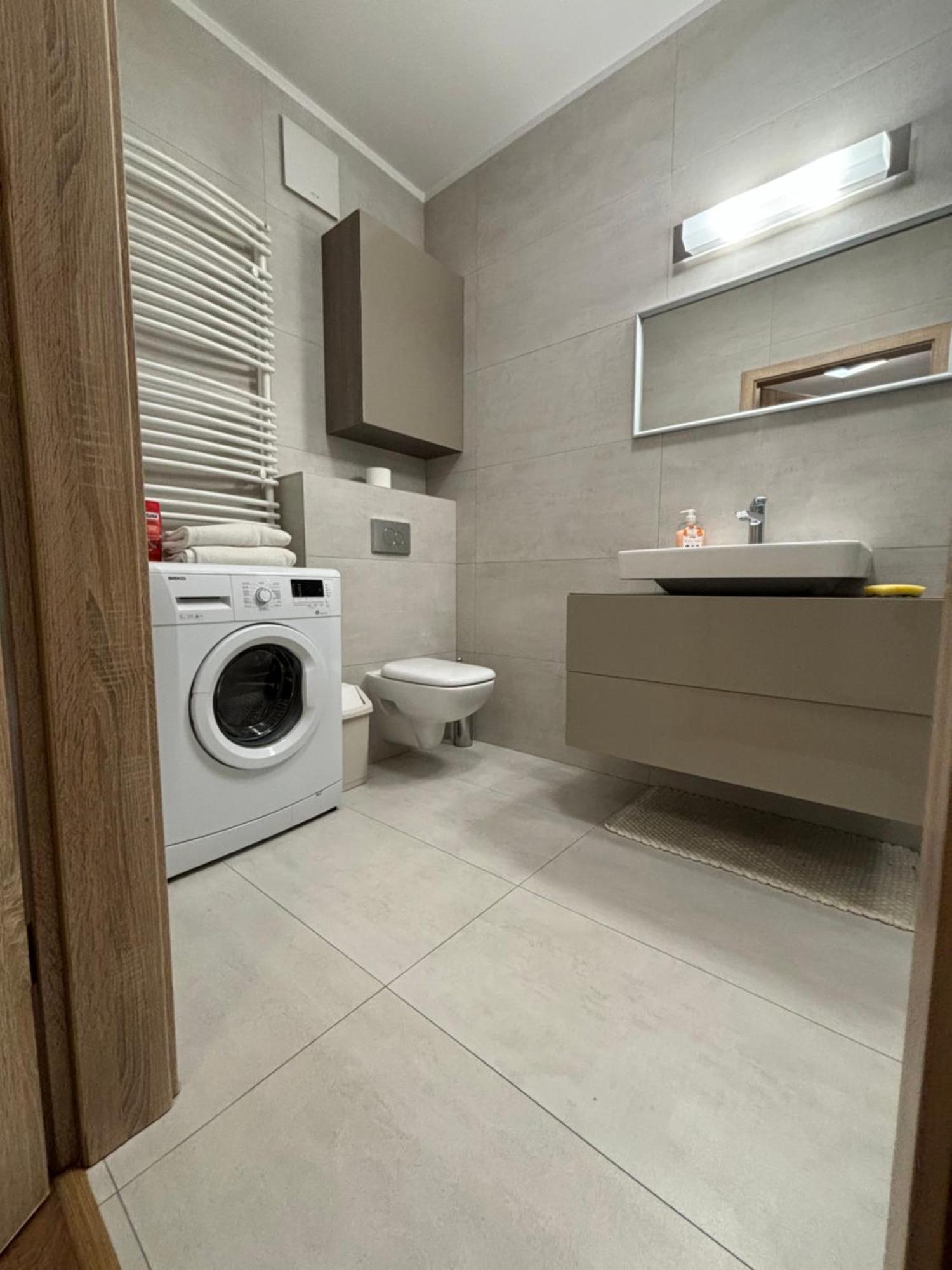 Grzybowska Residence Inter-Apartments Warsaw Luaran gambar